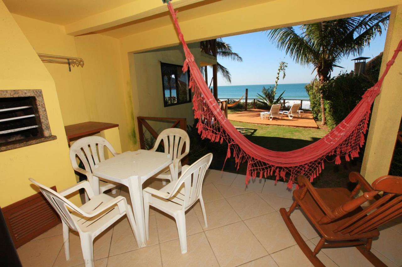 Pousada Hibisco บอมบินญัส ภายนอก รูปภาพ